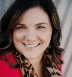 Alli Deering  photo