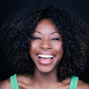 VASTHY MOMPOINT photo