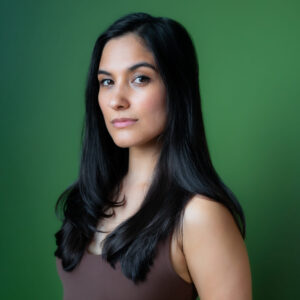 Tara Kostmayer photo